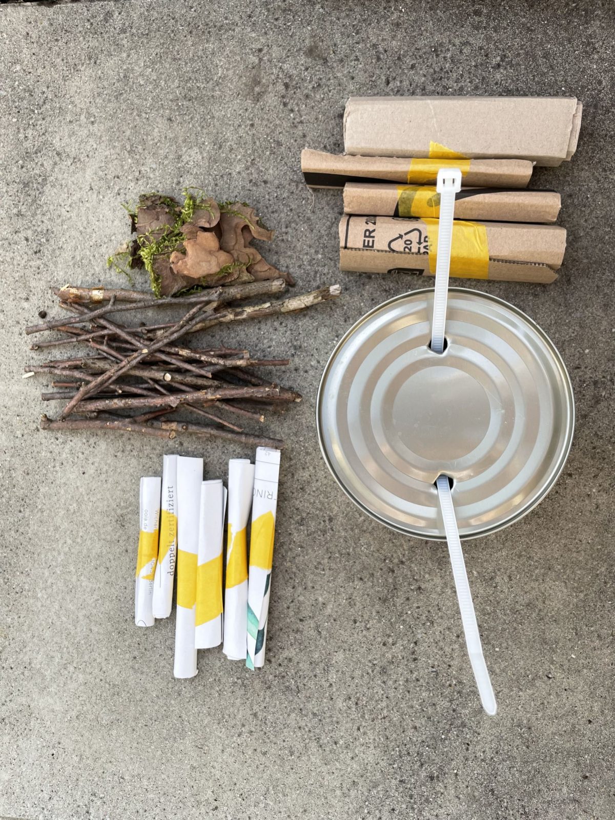 Insektenhotel selbst machen Materialien.