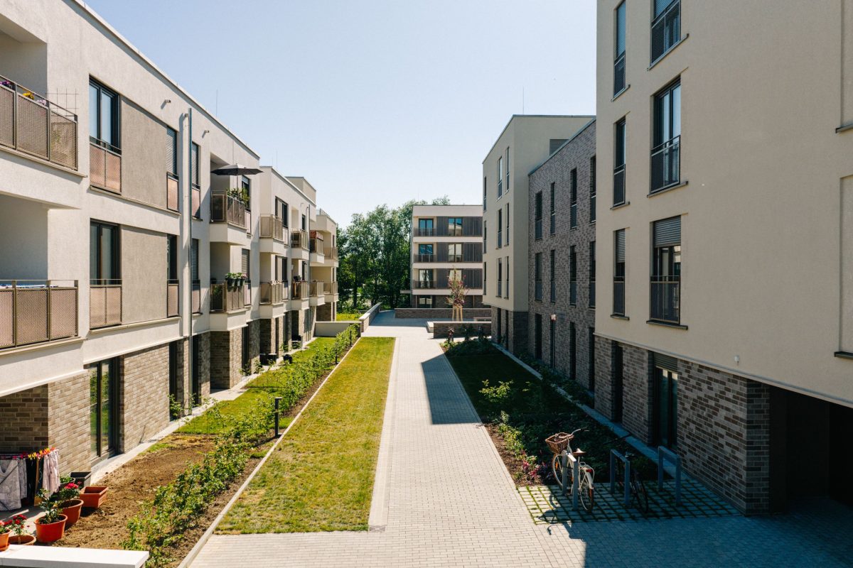 Blick in das Quartier im Wohnpark Mittendrin in Stutensee.